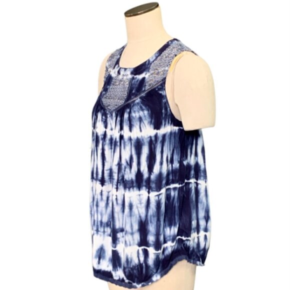 Knox Rose Tie Dye Sleeveless Tank Top Crochet & Ladder Lace Sz M Blues 74F - Picture 3 of 9